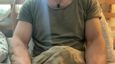 sie273 online show from December 17, 3:17 pm