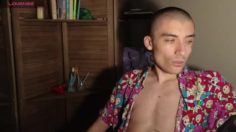 cybin online show from April 11, 2:52 am