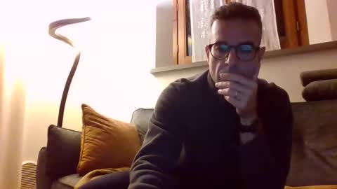 Italiandaddyitalydickassbottomassholecomshowmasturbatenudeboyitalyatleticcutemuscolarhardcockdickboy online show from November 15, 9:39 pm