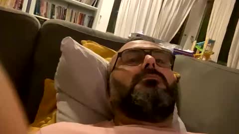 Snapshot of simon_bb chatting on September 18, 8:55 pm Si online show from September 18, 8:55 pm