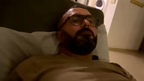 Snapshot of simon_bb chatting on September 13, 8:43 pm Si online show from September 13, 8:43 pm