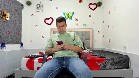 SIMON KELER online show from September 19, 3:51 am