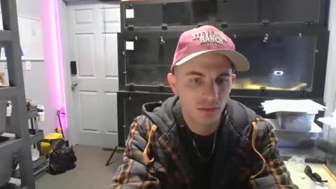 sinfullv online show from December 4, 6:06 pm