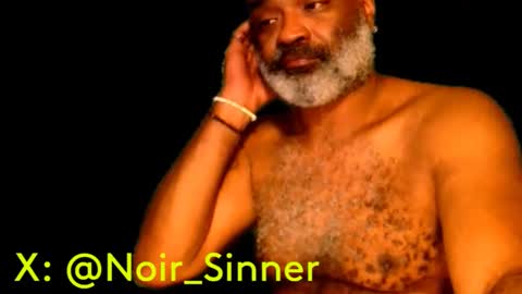 Snapshot of sinnernoir chatting on February 6, 4:58 pm My Name Is..............................John online show from February 6, 4:58 pm