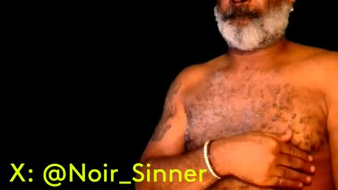 Snapshot of sinnernoir chatting on February 3, 5:03 pm My Name Is..............................John online show from February 3, 5:03 pm