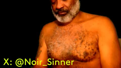 Snapshot of sinnernoir chatting on January 31, 4:38 pm My Name Is..............................John online show from January 31, 4:38 pm