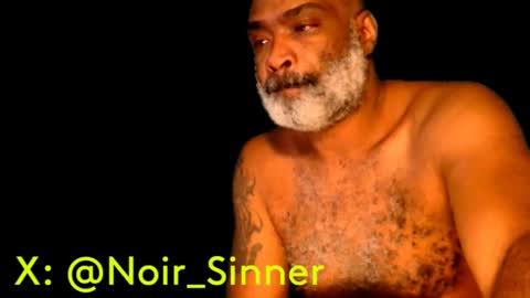 Snapshot of sinnernoir chatting on January 26, 4:41 pm My Name Is..............................John online show from January 26, 4:41 pm