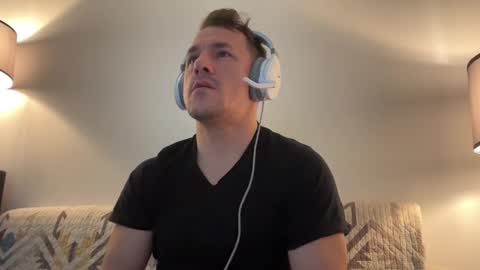 Snapshot of sirbubblesworth chatting on February 22, 12:49 am sirbubblesworth online show from February 22, 12:49 am