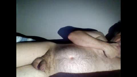 Snapshot of sircamalot45 chatting on January 28, 12:05 am sircamalot45 online show from January 28, 12:05 am