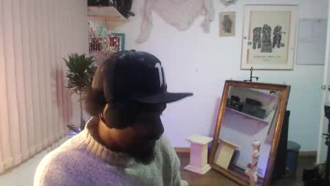 Snapshot of siriss_boyrag chatting on October 13, 12:38 am siriss_boyrag online show from October 13, 12:38 am