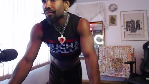 Snapshot of siriss_boyrag chatting on February 24, 6:15 pm siriss_boyrag online show from February 24, 6:15 pm