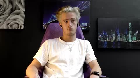 SirReedy online show from March 23, 6:08 am