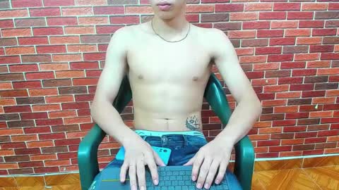 SIR RYANT online show from February 18, 2:59 pm