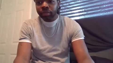 Snapshot of sirthedom chatting on October 25, 10:44 pm sirthedom online show from October 25, 10:44 pm