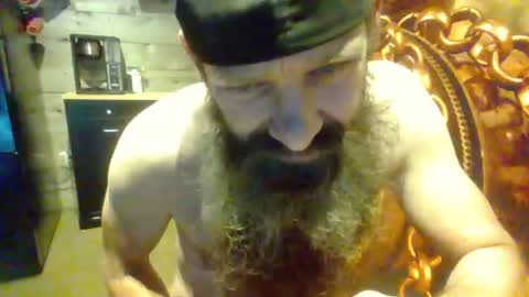 sitonmybeardxxx online show from June 23, 11:29 pm