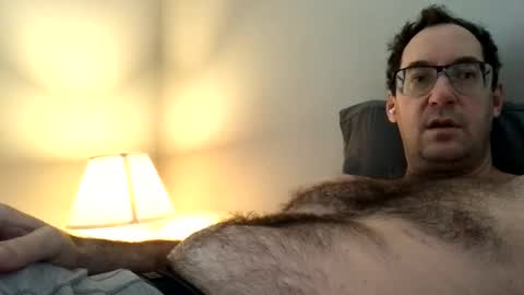 sixfootseven online show from December 4, 2:48 pm