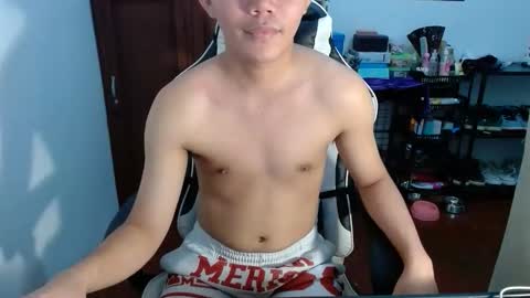 mIKE online show from October 28, 8:33 pm