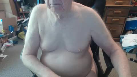 sjbottomboi online show from November 23, 6:30 pm