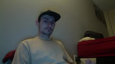 Snapshot of skater_v2 chatting on March 7, 11:58 pm Christopher online show from March 7, 11:58 pm