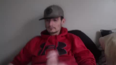 Snapshot of skater_v2 chatting on February 23, 7:14 pm Christopher online show from February 23, 7:14 pm