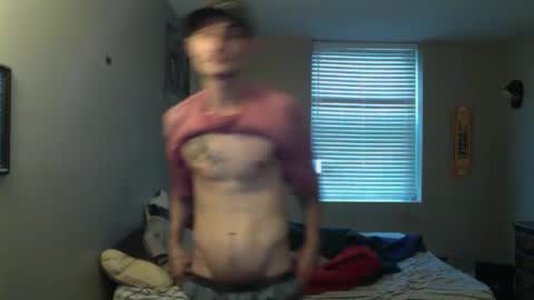 Snapshot of skater_v2 chatting on October 7, 9:41 pm Christopher online show from October 7, 9:41 pm