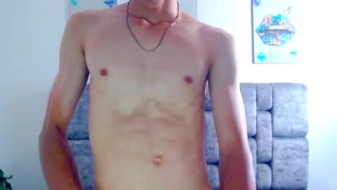 Snapshot of skinny_bigcock20 chatting on March 3, 7:56 pm skinny_bigcock20 online show from March 3, 7:56 pm