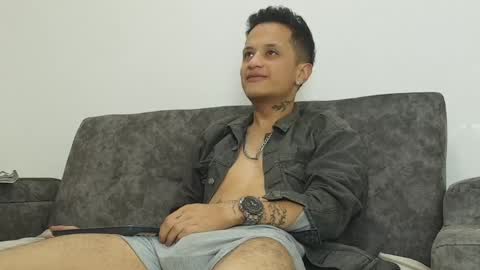 Skinny Zeth online show from April 21, 11:49 am