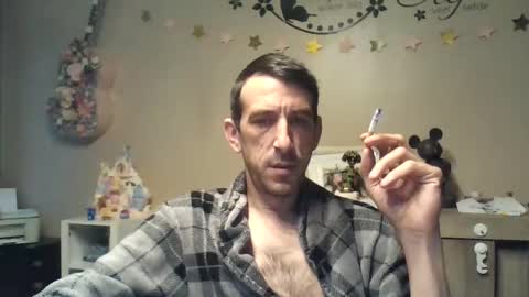 SkinnyBigCock2 online show from May 3, 4:26 am