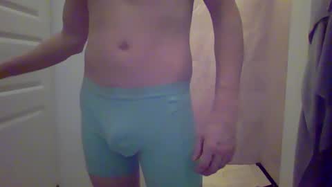 Snapshot of skinnybigd chatting on January 8, 3:07 pm skinnybigd online show from January 8, 3:07 pm