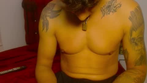 skinnydevil1 online show from March 2, 4:12 am