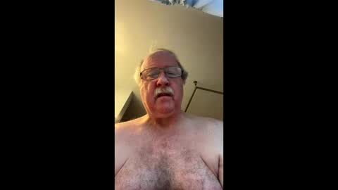 Skipstar  seneca cum online show from October 7, 5:17 pm