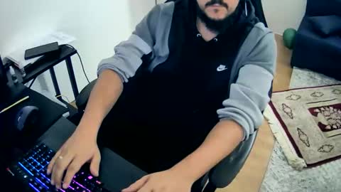 skullcandyyyy online show from April 23, 11:59 am