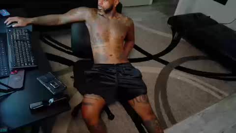 Snapshot of slangondemhoes chatting on October 17, 6:34 pm nasty twitter KASHCARTERATL online show from October 17, 6:34 pm