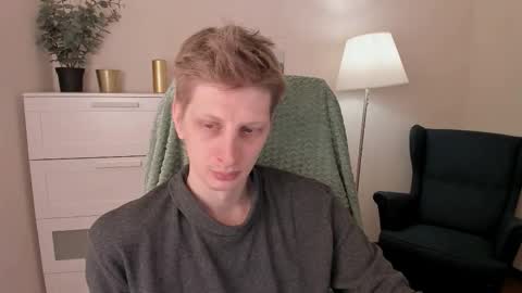 Andy online show from March 7, 9:23 pm