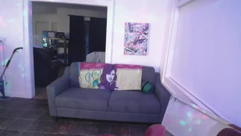 slomoblendz online show from March 12, 4:19 am