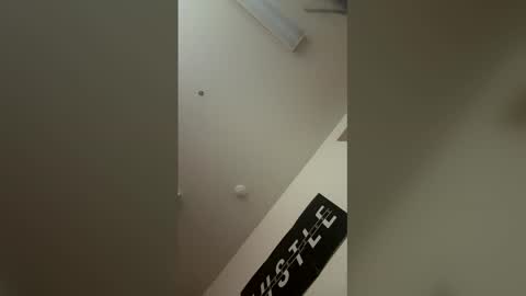 slowstrokezca online show from April 29, 2:11 pm