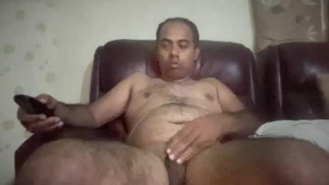 Snapshot of slut1fuck chatting on December 24, 9:33 pm slut1fuck online show from December 24, 9:33 pm