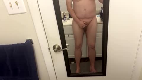 smalldick0324 online show from November 3, 2:41 pm