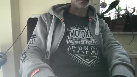 smart_sex69 online show from February 22, 10:40 am