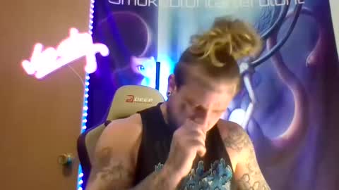 smoke online show from February 27, 12:01 am