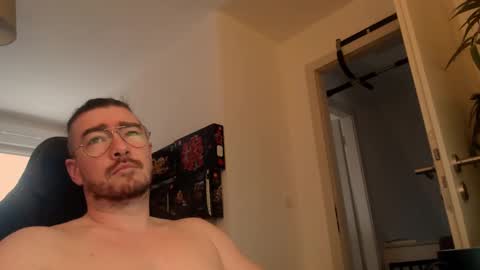 AllDayIDream online show from February 20, 7:55 am