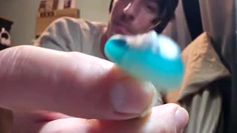 Snackyyyy online show from April 14, 12:55 am