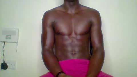 Snapshot of sneaky_link2 chatting on February 28, 7:15 am papi online show from February 28, 7:15 am