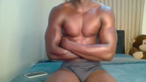 Snapshot of sneaky_link2 chatting on December 27, 3:38 pm papi online show from December 27, 3:38 pm