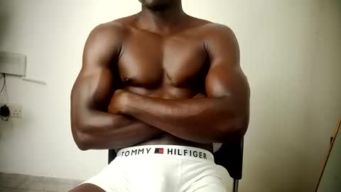 papi online show from March 25, 7:12 am