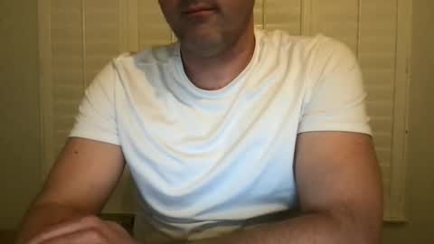 chris online show from November 9, 1:42 am