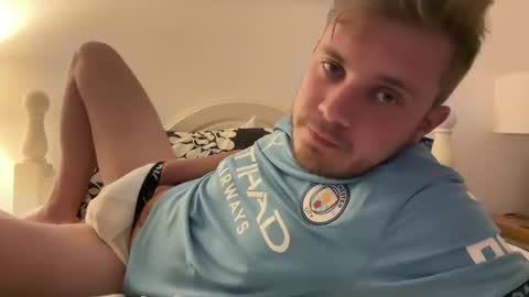 solobrit online show from January 17, 12:02 am