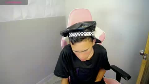 ESTEBAN online show from June 15, 6:16 am