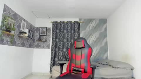 son_hades online show from March 21, 8:19 am