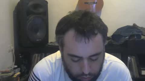 Snapshot of sorollrosa chatting on October 25, 3:08 am Metronomism online show from October 25, 3:08 am